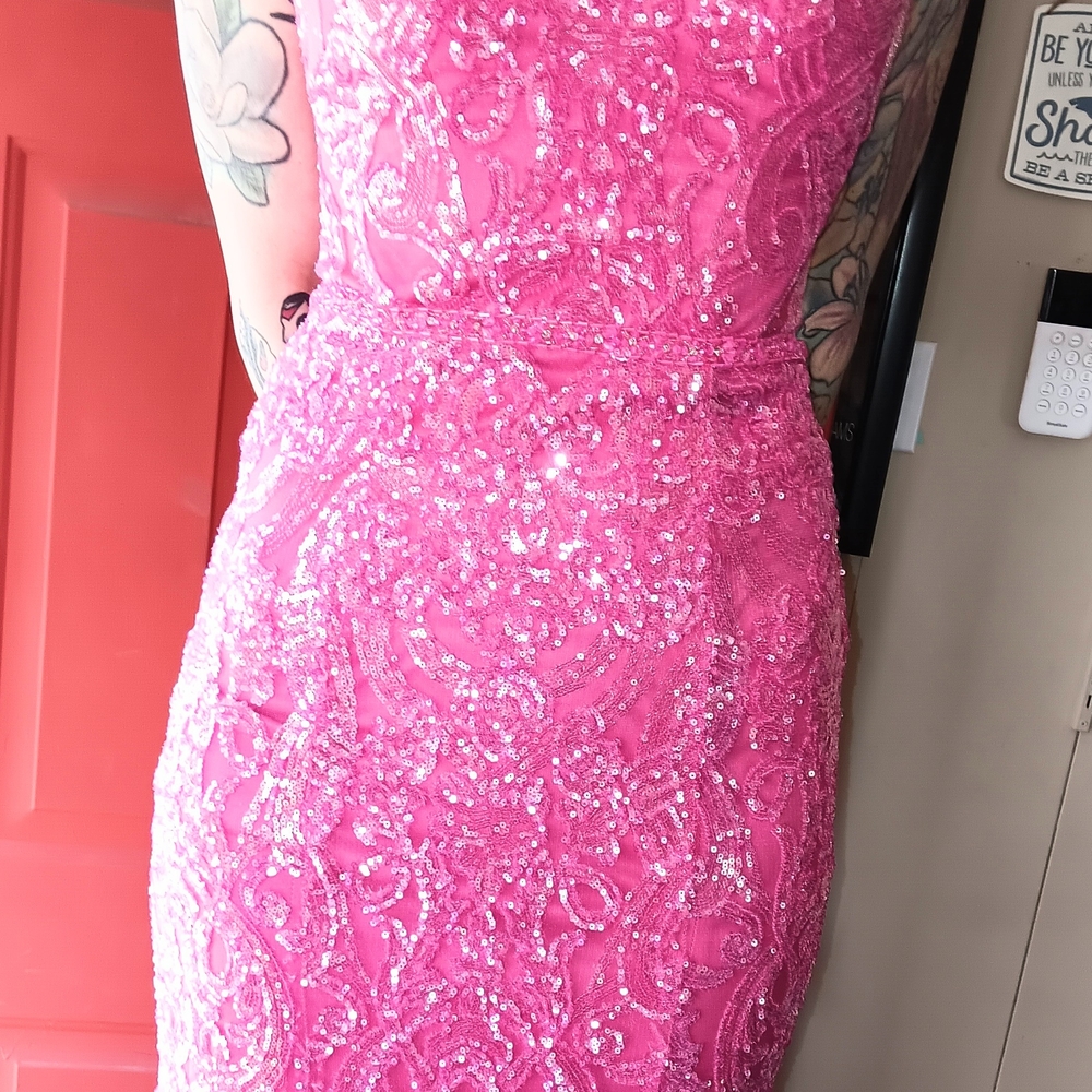 Elegant Pink Sequin Prom Dress